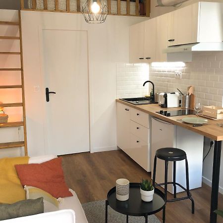 Studio Climatise - Gare - Centre Ville Нім Екстер'єр фото